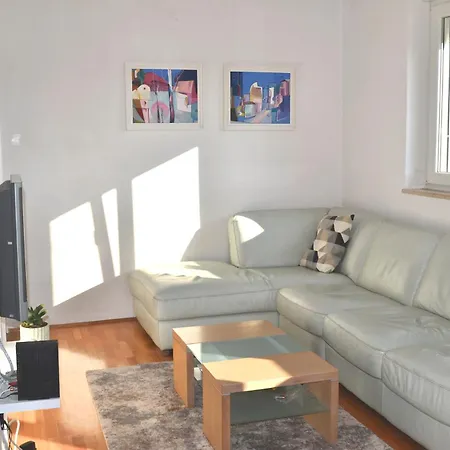 Luna Apartamento *